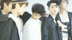 音乐风云榜EXO白云机场接机送机