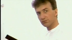 Queen - Calling All Girls