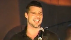 Ricky Martin - It's Alright No Manches