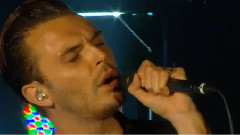 Hurts - Wonderful Life