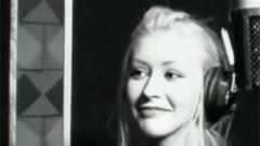 Christina Aguilera - So Emotional