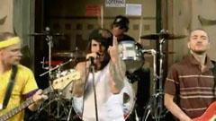 Red Hot Chili Peppers - Hump De Bump
