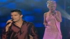 Christina Aguilera - Nobody Wants To BeLonely