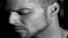 Ricky Martin - I Don't Care