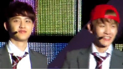 白贤近期饭拍Talk剪辑