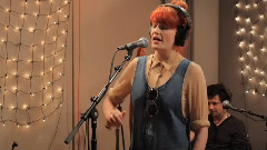 Florence And The Machine - Kiss With A Fist