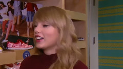 Taylor Swift - Taylor Swift On Why Polka Dots Make Her Happy
