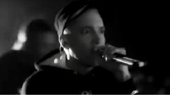 Eminem - Guts Over Fear