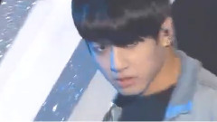 Danger - KBS音乐银行 现场版 14/10/03